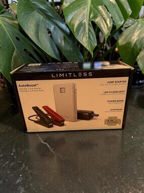 LIMITLESS AutoBoost Portable Jump Starter, Flashlight & Power Bank - NEW